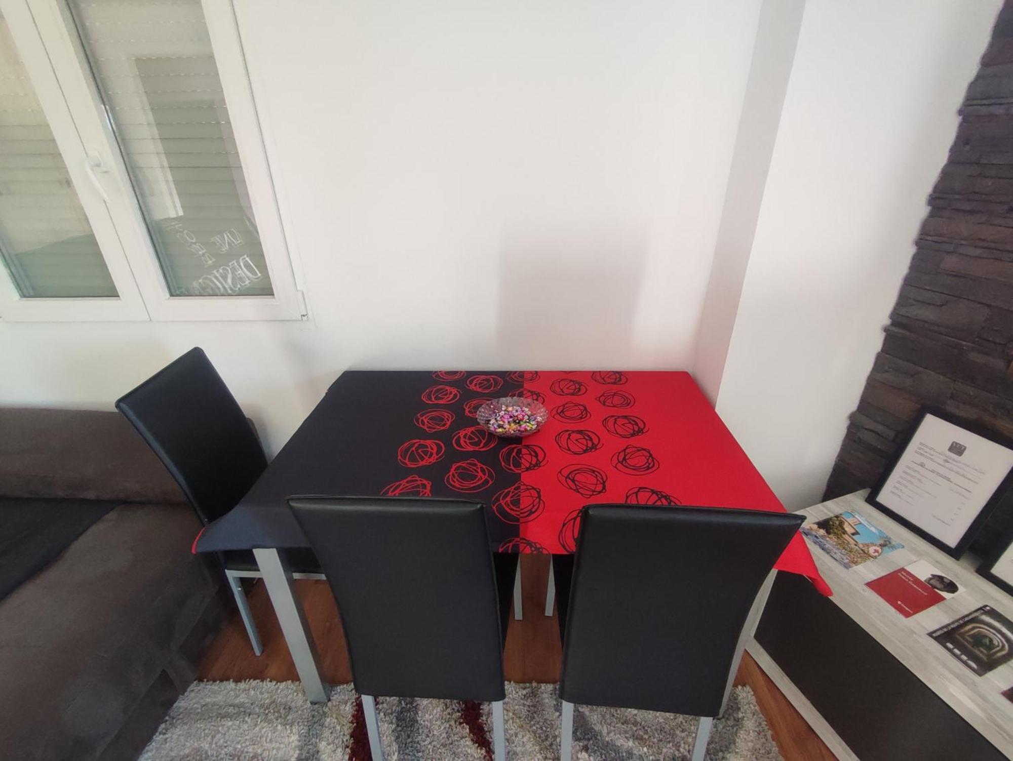 Apartamento Cerca Plaza Pilar Zaragoza Dış mekan fotoğraf